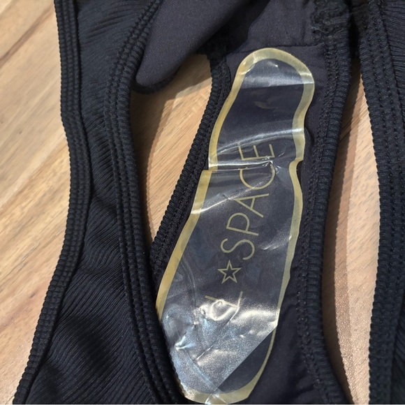 L Space Ribbed high waisted bikini bottom NWOT - Picture 5 of 6